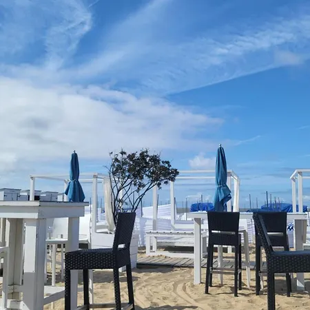 Holiday home The Dune - 2 Bedrooms Family House In With Free Parking And 3 Bikes